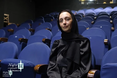 زندگی بزرگان گرجستان روی صحنه سالن‌های نمایش

النا ماتسخوناشویلی: جشنواره عروسکی تهران برای من یک کشف بزرگ بود